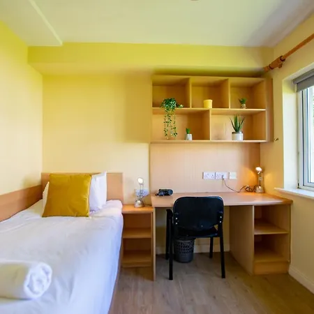 Сasa de vacaciones 137 - Spacious 5br By Shortstays - Sleeps 7 *