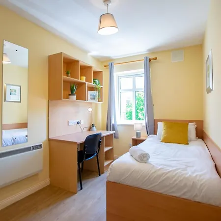 137 - Spacious 5br By Shortstays - Sleeps 7 Сasa de vacaciones Galway