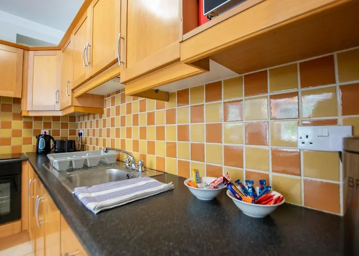 137 - The Townhouse At Gort Na Coiribe By Shortstays Ferienhaus Galway