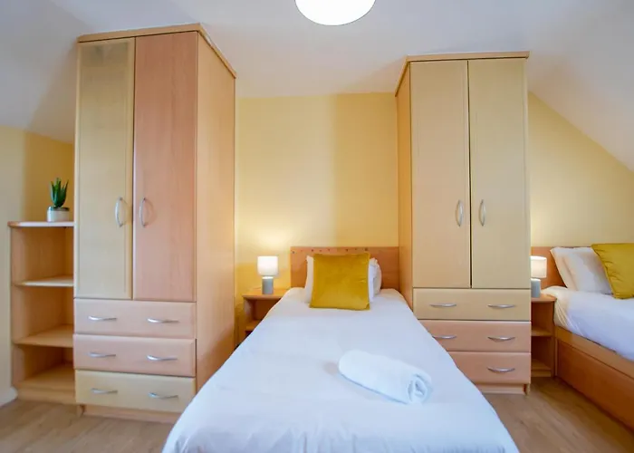 Ferienhaus 137 - The Townhouse At Gort Na Coiribe By Shortstays