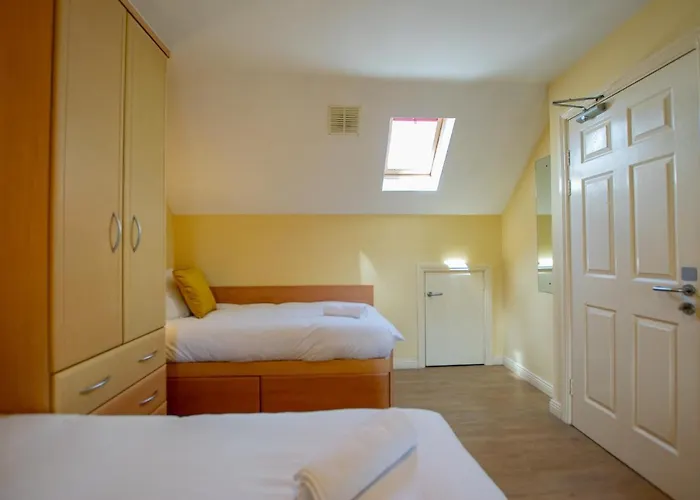 Ferienhaus 137 - The Townhouse At Gort Na Coiribe By Shortstays *